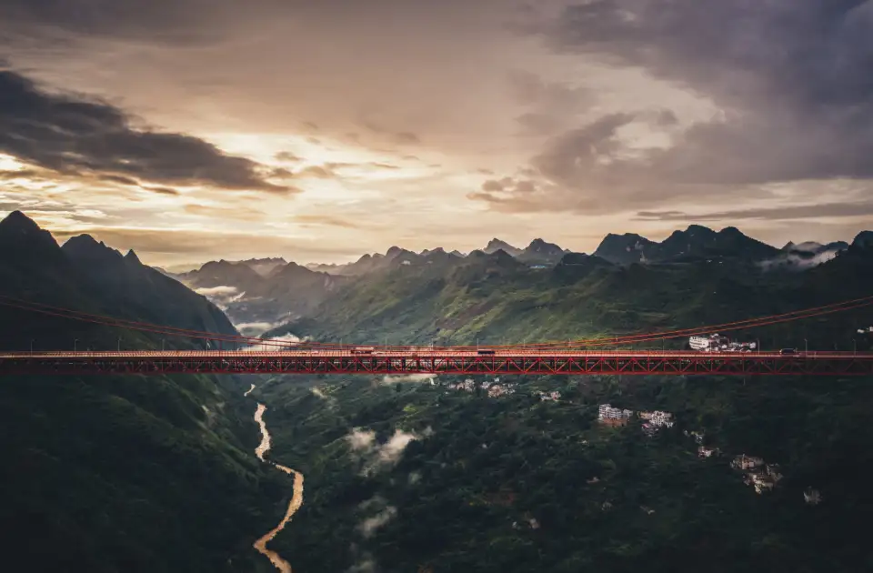 2_Baling River Bridge Museum, Guizhou Province
