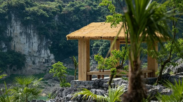 Wangfeng Baishui River paddleboard base