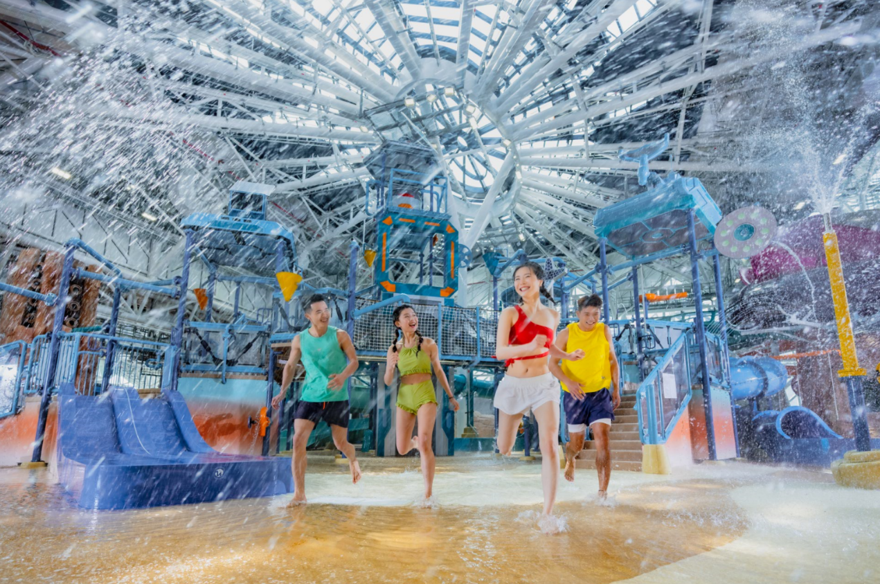 Latest travel itineraries for Studio City Water Park in December