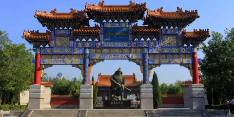 芒砀山旅游区刘邦斩蛇处