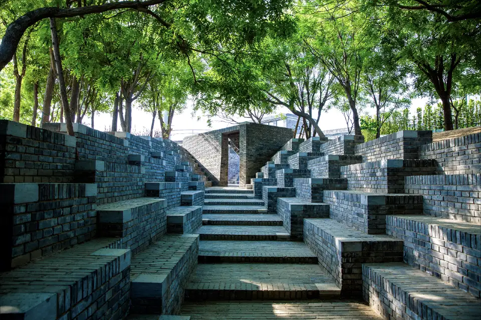 2_Red Brick Art Museum