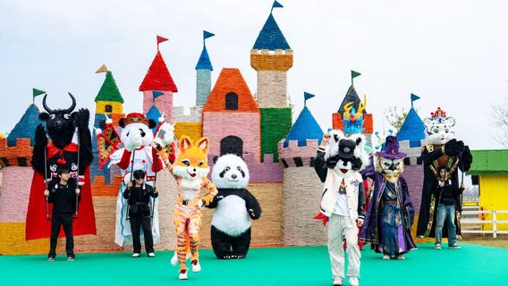 Happy Cloud Dream Manor