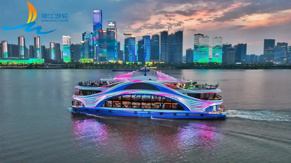 4_Xiangjiang River Cruise (Sanguan Yiting Pier)