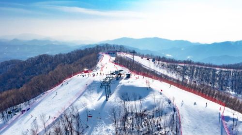 萬峰通化滑雪度假區