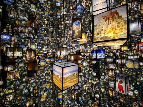 Reproducing Masters: World Famous Paintings Immersive Art Exhibition
