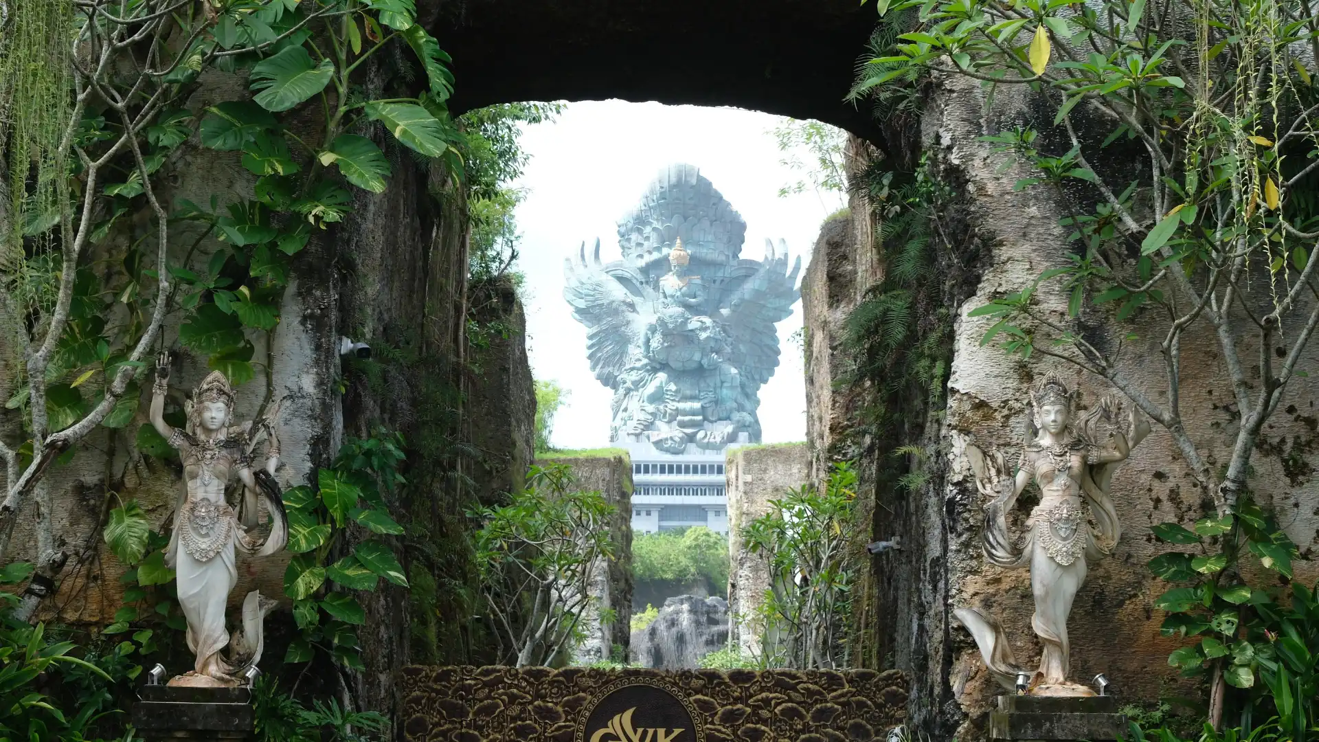 Hotels near Garuda Wisnu Kencana Cultural Park
