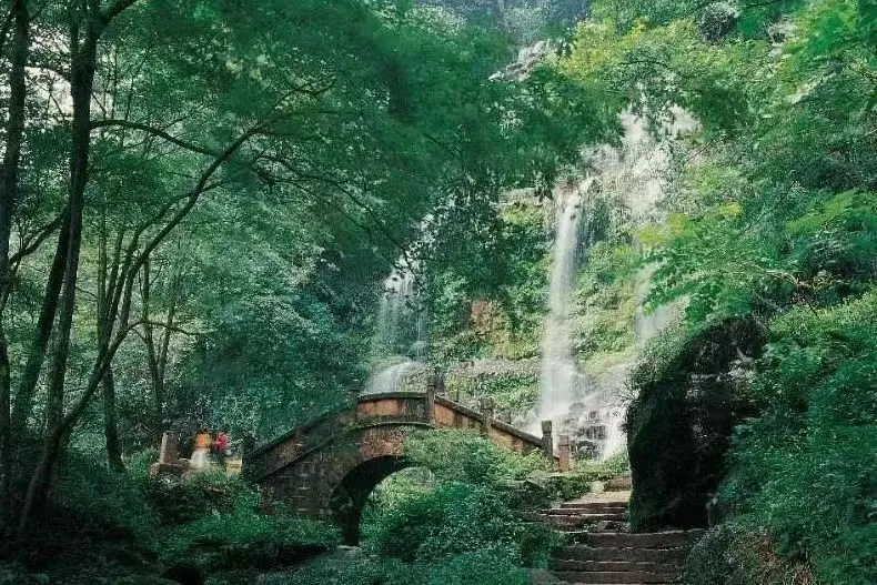 5_Tiantai Mountain Tourist Attraction