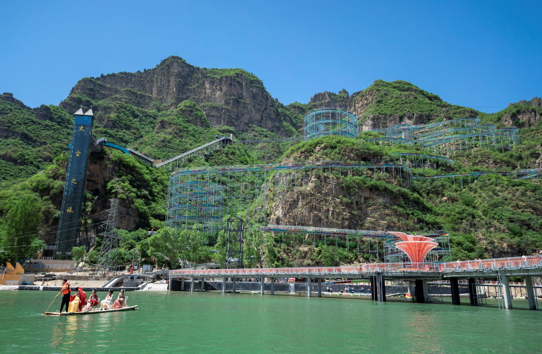 Compare 5 airports near Laishui