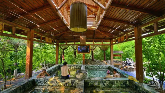Hot Springs in Yingkou