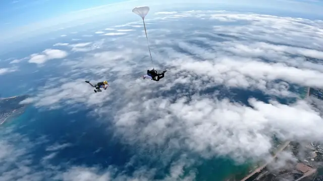 Skydiving in Sanya