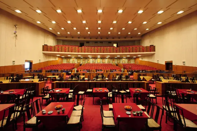Peking Opera Performances in Beijing