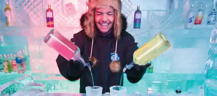 Hotels near Minus 5° ICE BAR