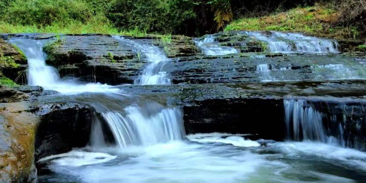 Shiban River Scenic Area