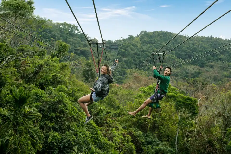 4_Yanoda Tropical Rainforest