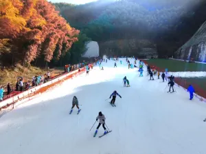 Tonglu Shengxianli International Ski Resort