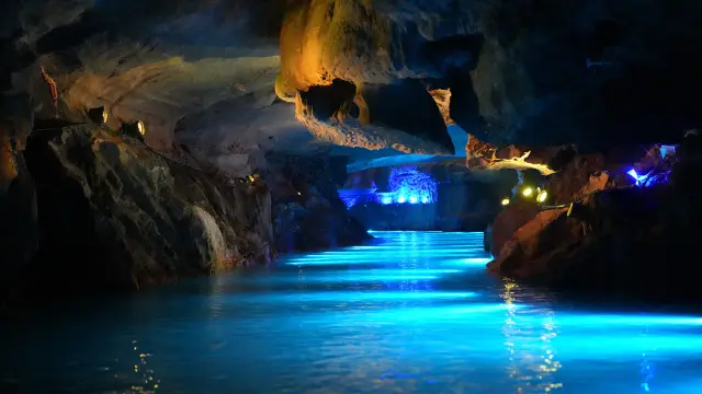 Tonglu Cave Exploration