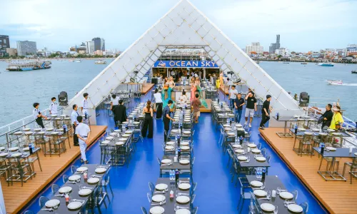 Oriental Princess (โอเรียนทอล พริ้นเซส)