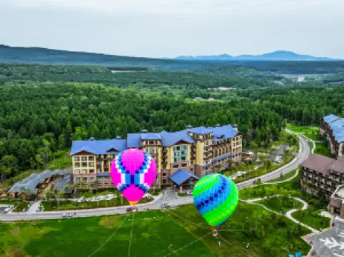 Changbai Mountains Huamei Resort