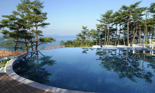 Huashuiwan Hot Spring Resort Area