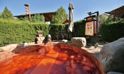 Hushan Hot Spring Resort