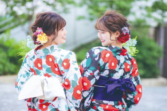 Kimono rental VASARA Kanazawa Kenrokuen store
