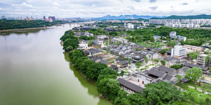 七鯉古鎮度假區