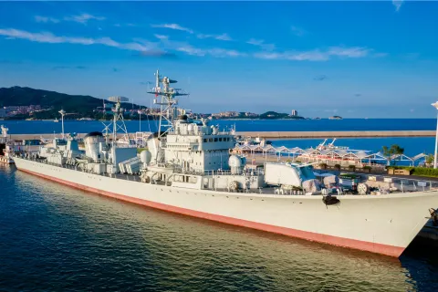 Chinese Destroyer Dalian (110) Museum Ship