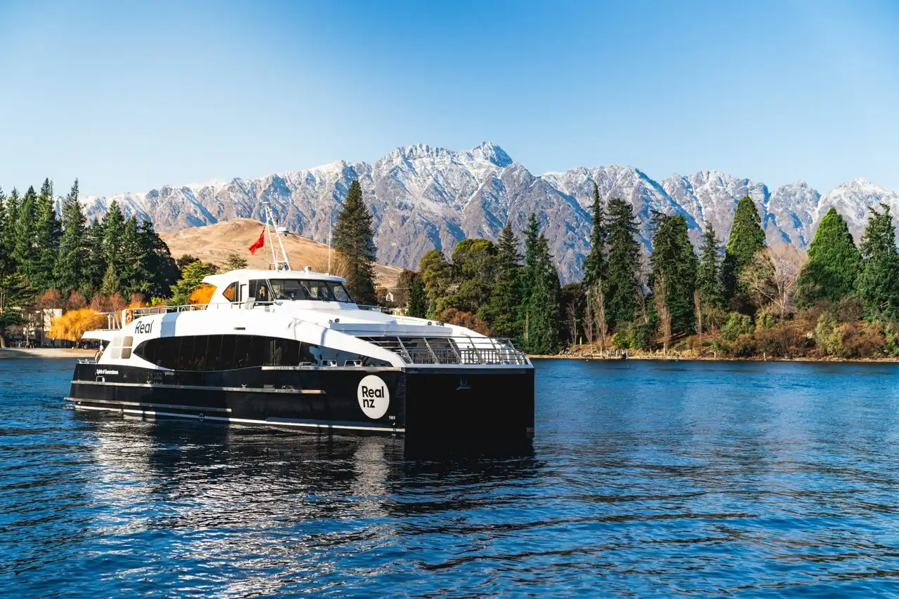 Hotels near Spirit of Queenstown