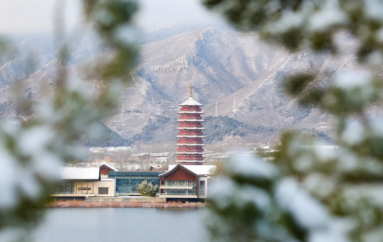 2_Yanqi Lake