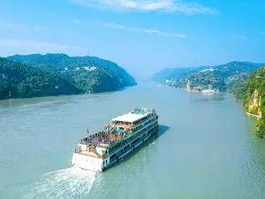 Yichang Three Gorges Tourist Resort
