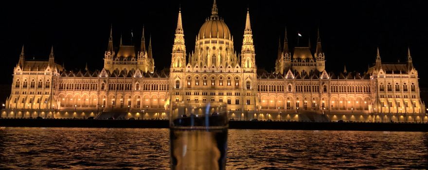 布達佩斯多瑙河觀光遊船