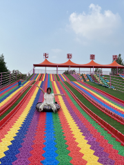 七彩童話親子樂園