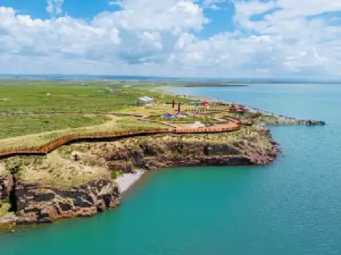 Qinghai Lake Holy Spring Bay