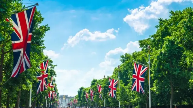 5_Buckingham Palace
