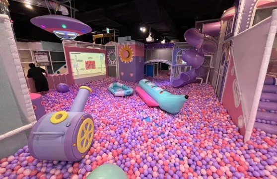 追風奇幻島-桃園環球A19-奇幻城堡門票家庭 (1 位成人+1 位兒童)