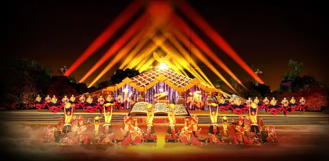 Yi Song and Dance Performances in Chuxiong