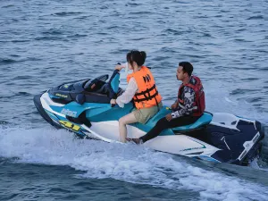 法拉帝遊艇俱樂部