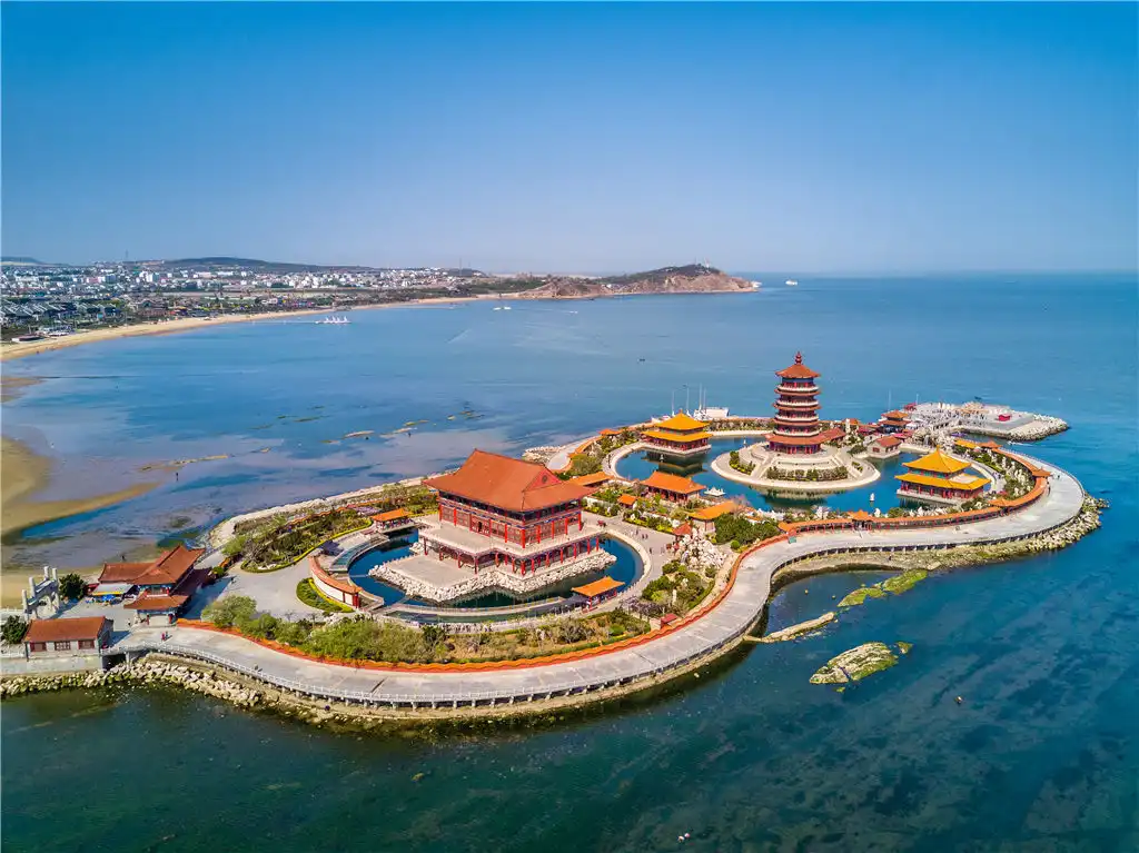 Hotels near Eight Immortals Passing Across The Sea