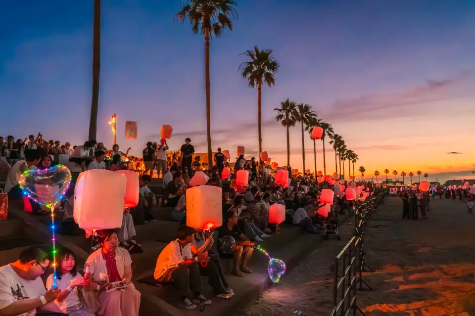 3_Senshu Beach Lantern Fest