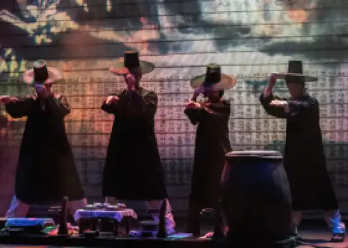 亂打秀(明洞劇場)