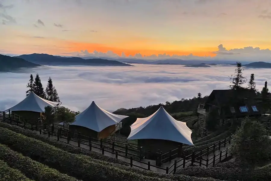 雲縵營倚象山營地