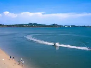 Xili Bay
