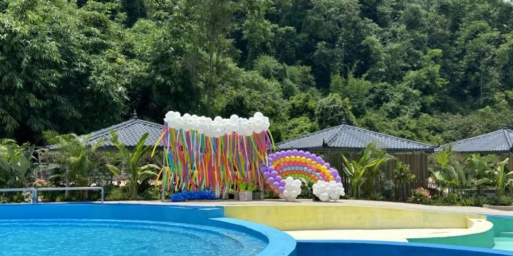 Pingguo Shuanglongwan Hot Spring Scenic Area