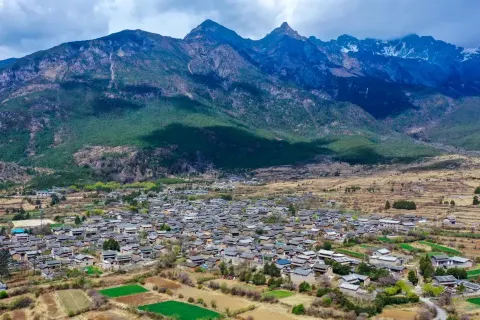 설송촌(위후춘)