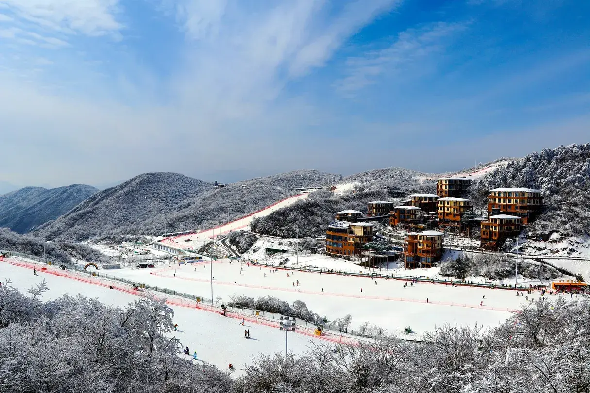 2_Sky Land Ski Slope