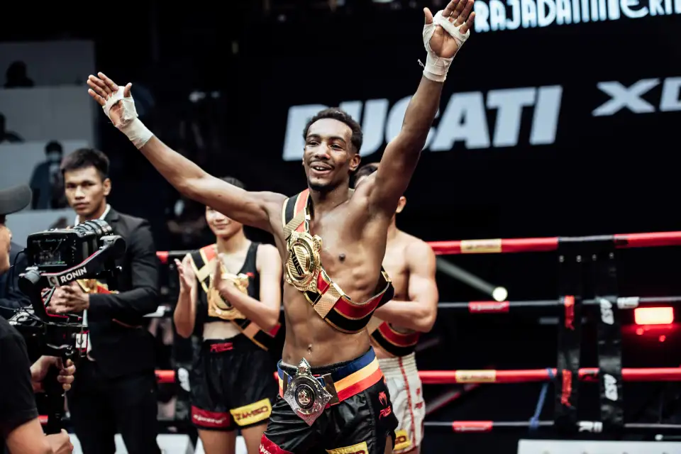 4_Rajadamnern Muay Thai Stadium