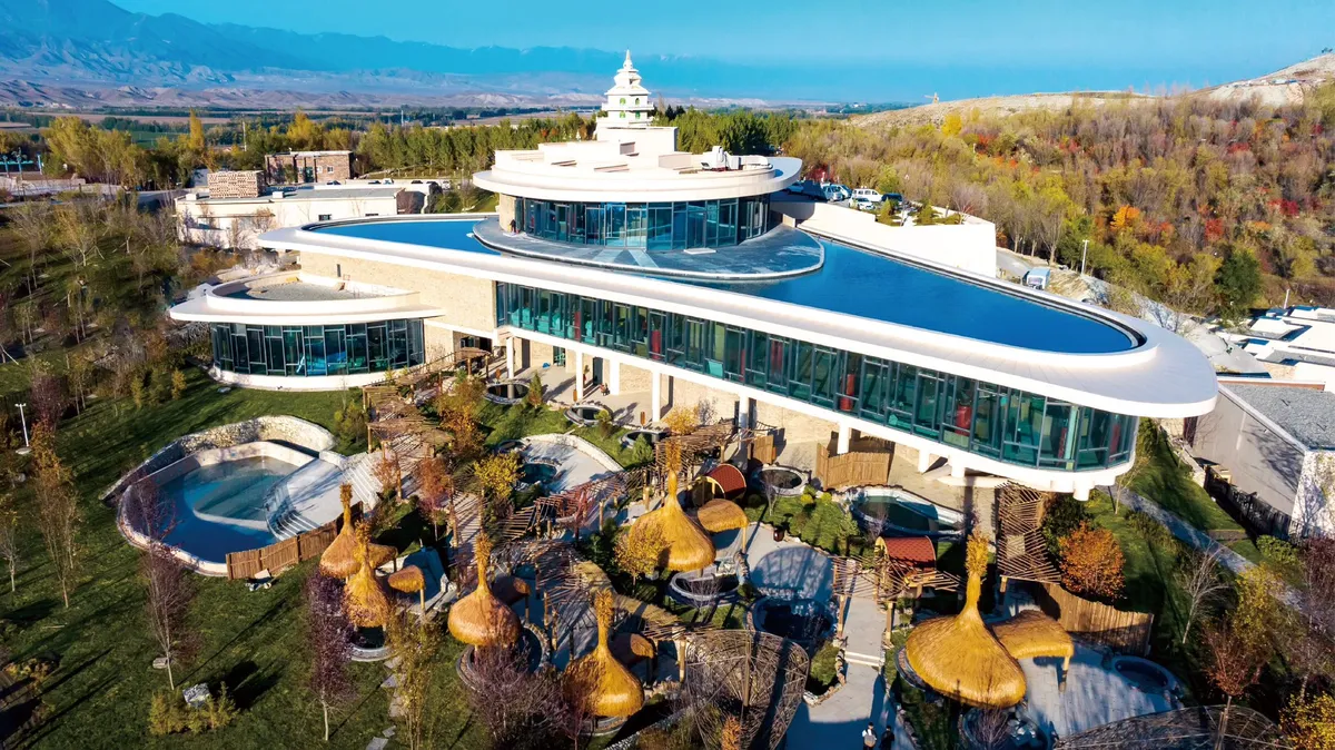 Luquan Hot Spring Center