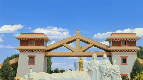 白塔寺 attraction in 武威