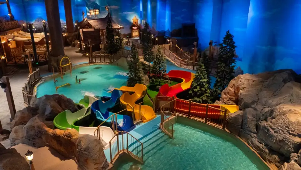 5_Shanghai L+SNOW Indoor Skiing Theme Resort