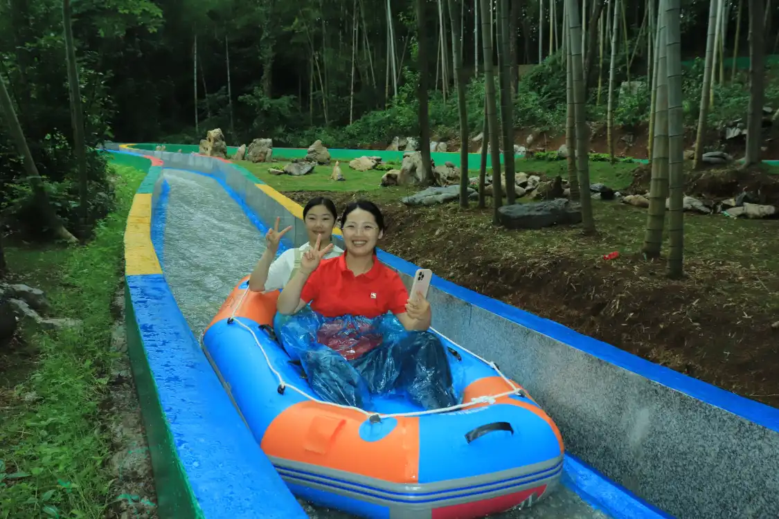 Hotels near Taozu Sacred Site